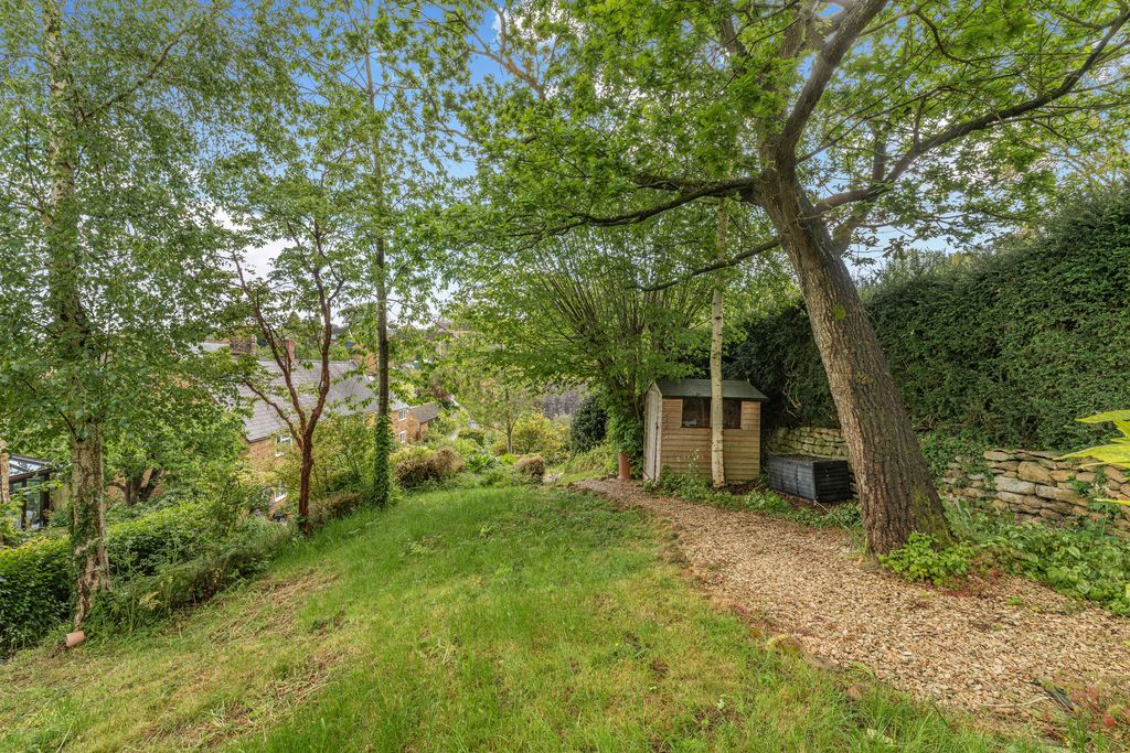Back Hill Shotteswell